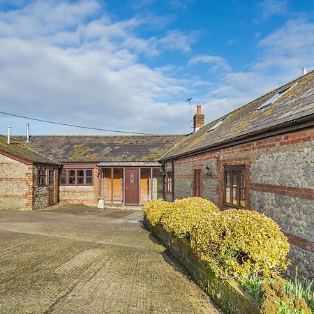 Вилла The Stables Ansty  Экстерьер фото